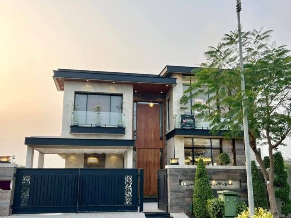 1-Kanal Modern Design House