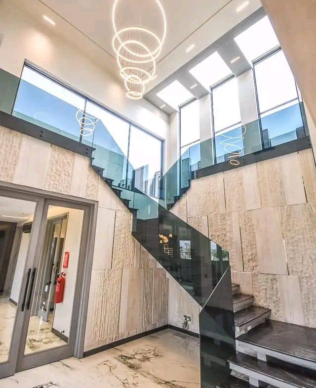 1 kanal modern house stairs