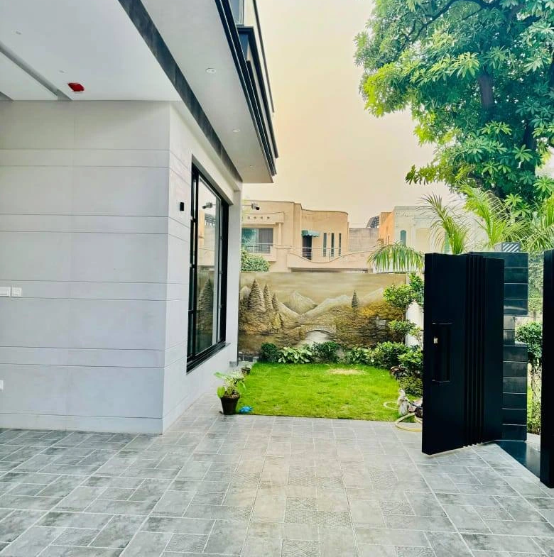 10-Marla Modern Design House for Sale in DHA Lahore garage