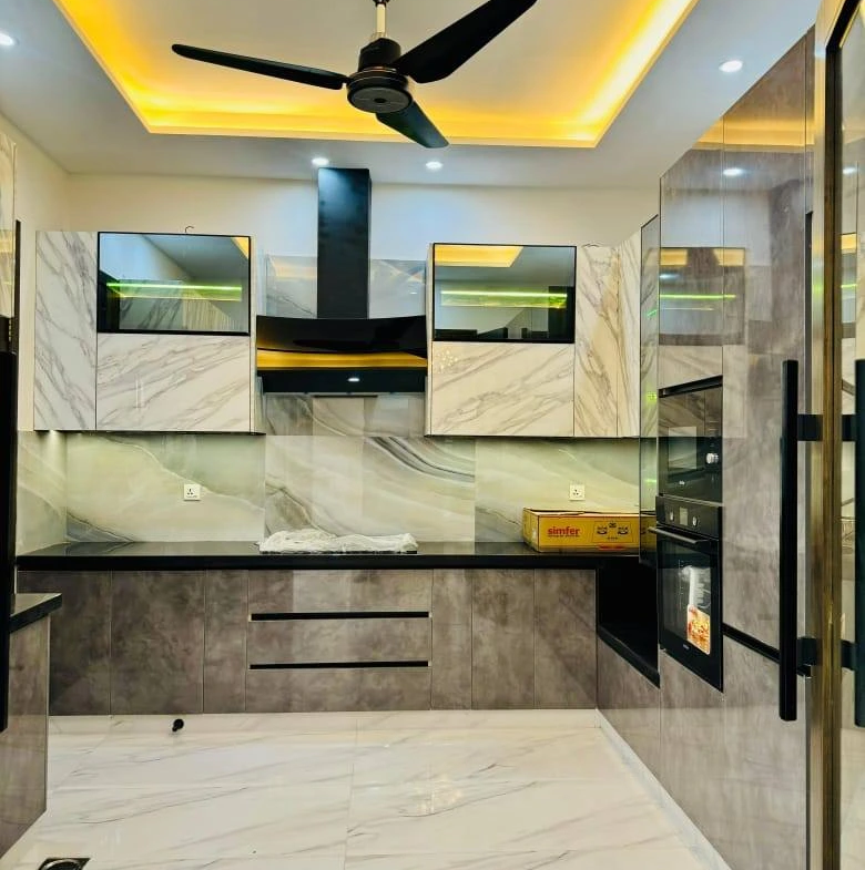 10 marla modern design house for sale in dha lahore kitchen