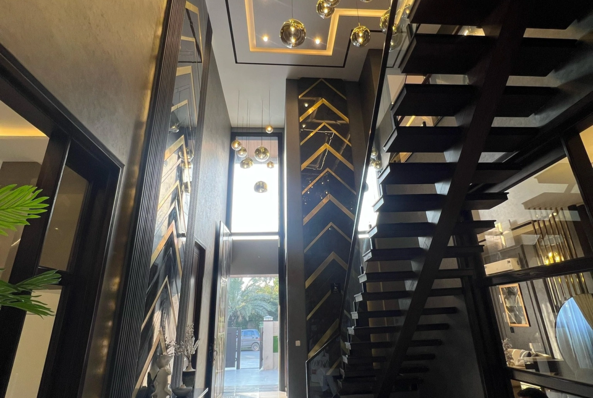 21-Marla Modern Design Corner House lobby