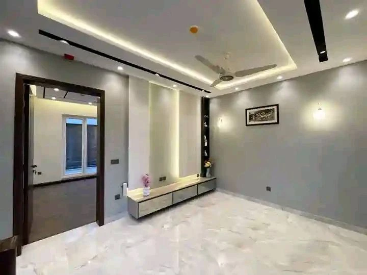 5-Marla Modern Elegant House bed room