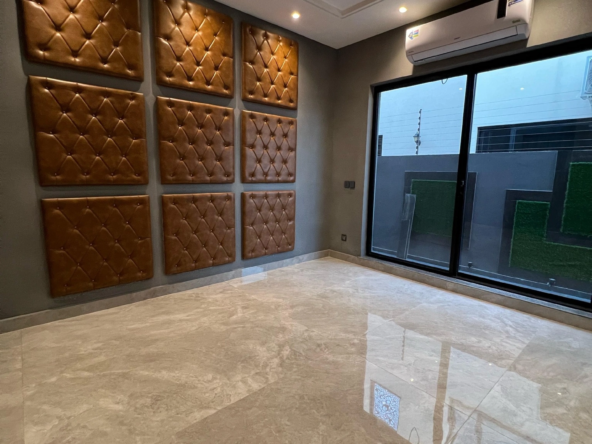 1 KANAL MODERN HOUSE DRAWING SPACE