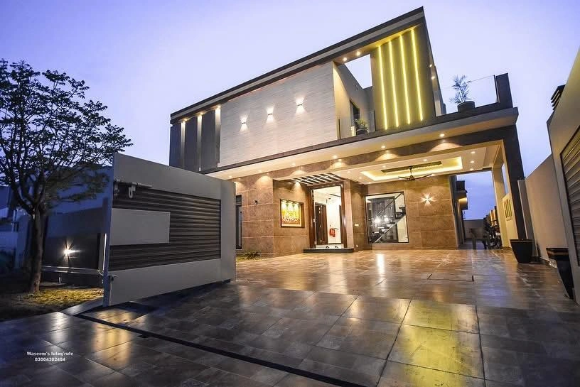 1-Kanal Brand New Modern House garage