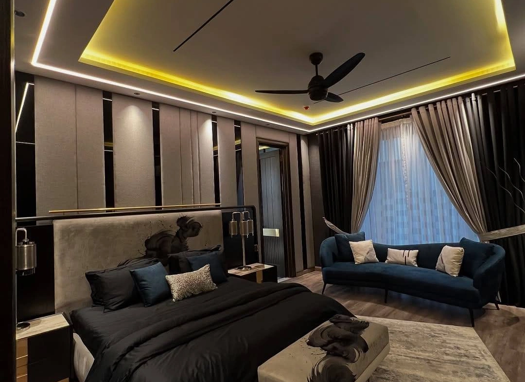 1 Kanal Furnished master piece bed room 3