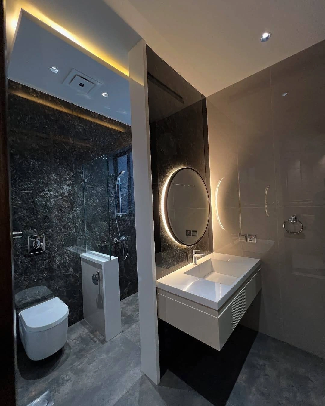 1 Kanal Furnished master piece washroom