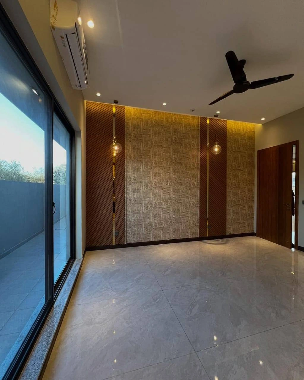 1 Kanal Modern Designer House bedroom