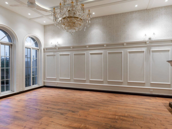 1-Kanal Spanish Design House drawing room