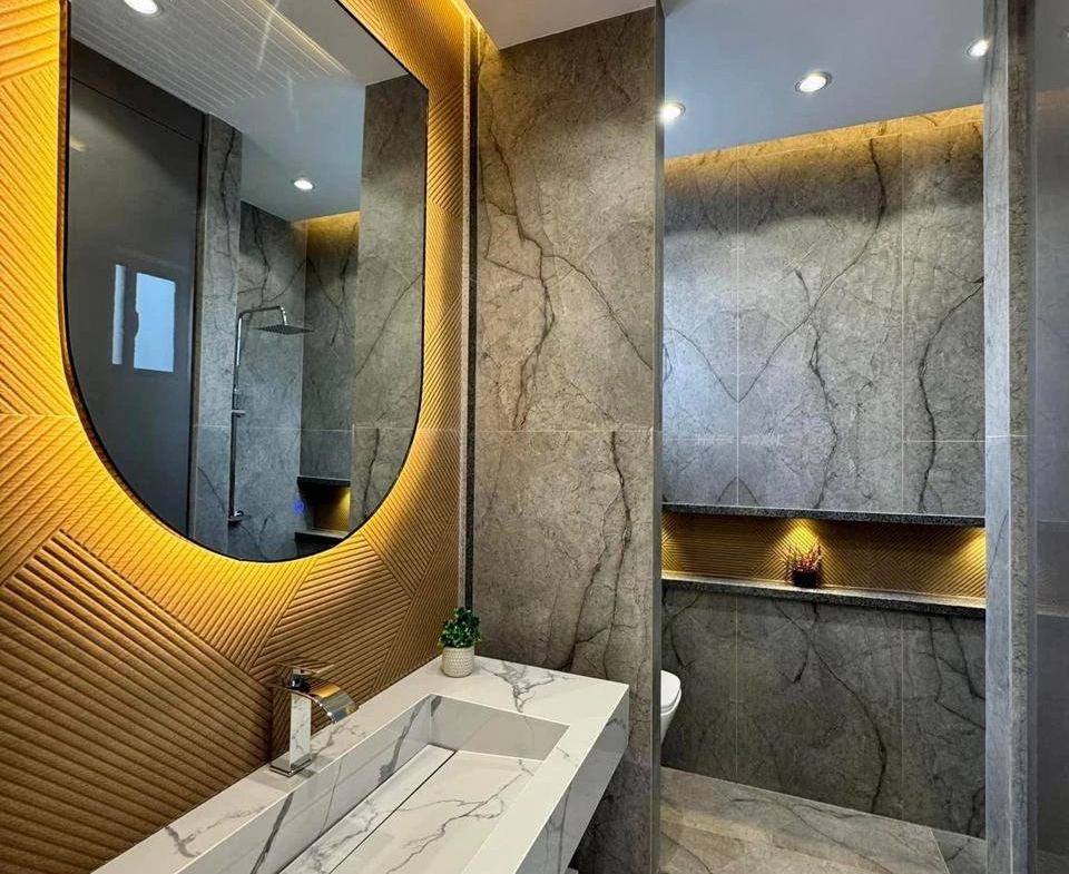 Elegant 5-Marla Modern House in DHA Lahore washroom