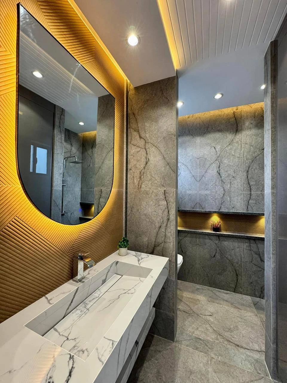 Elegant 5-Marla Modern House in DHA Lahore washroom