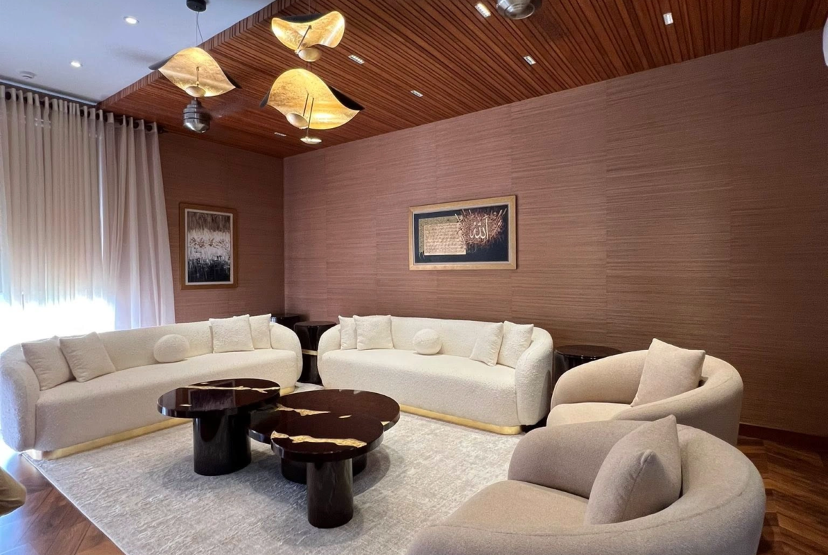 1 Kanal Brand New Modern Furnished House drawing room