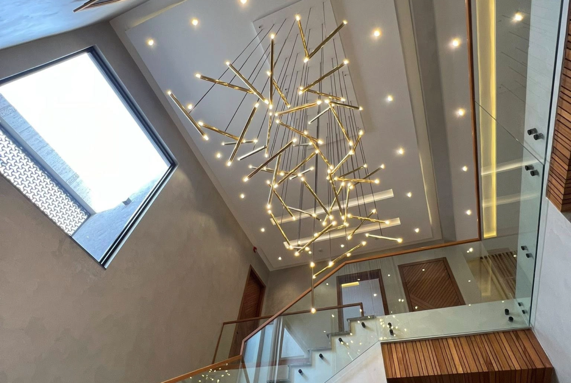 1 Kanal Brand New Modern Furnished House lobby