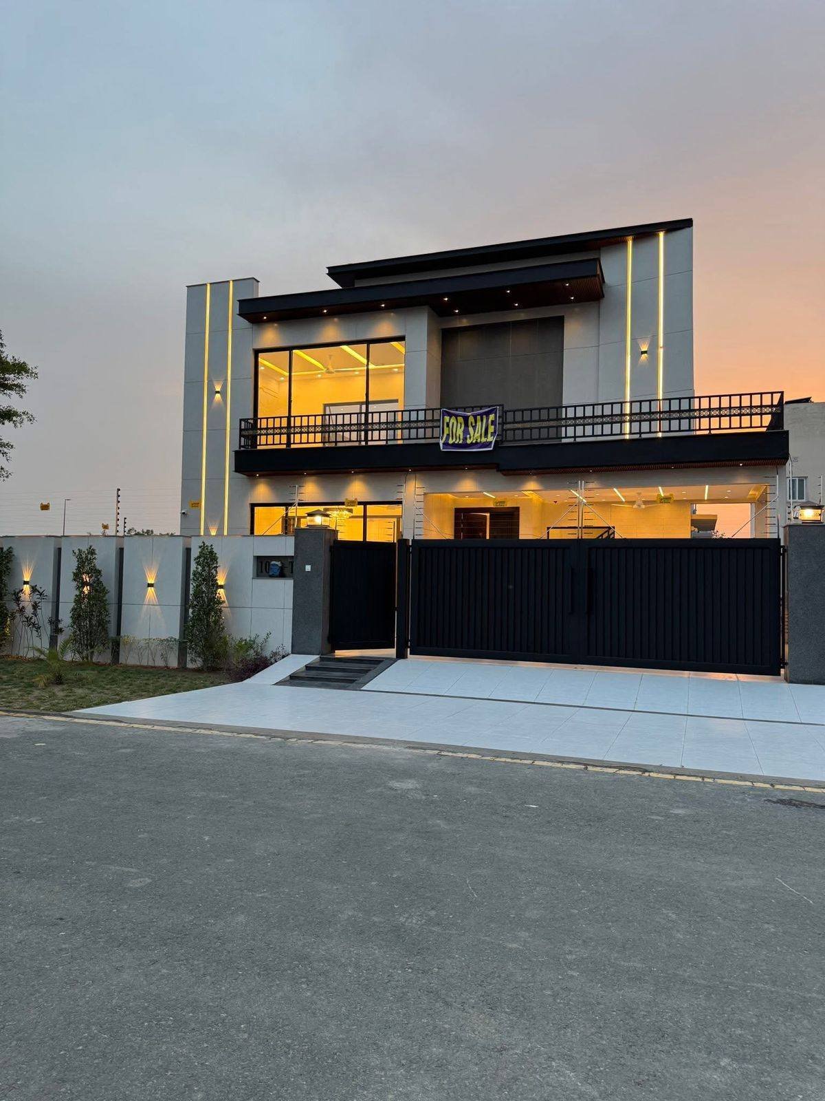 1 kanal house dha phase 7 lahore