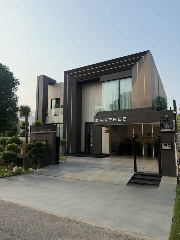 1 Kanal fully furnished house for sale in DHA Phase 5 Lahore