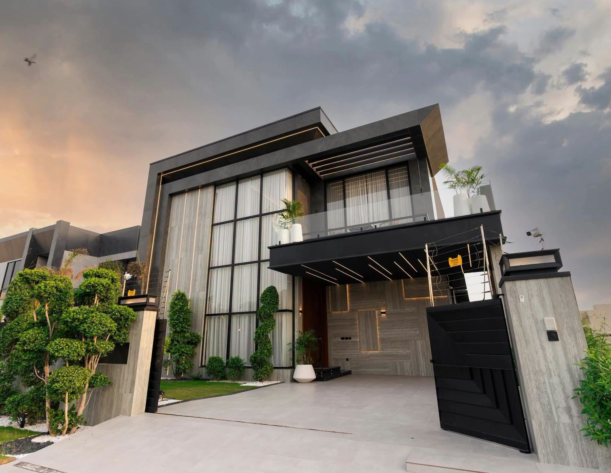 1 Kanal House for Sale in DHA Lahore Phase 7