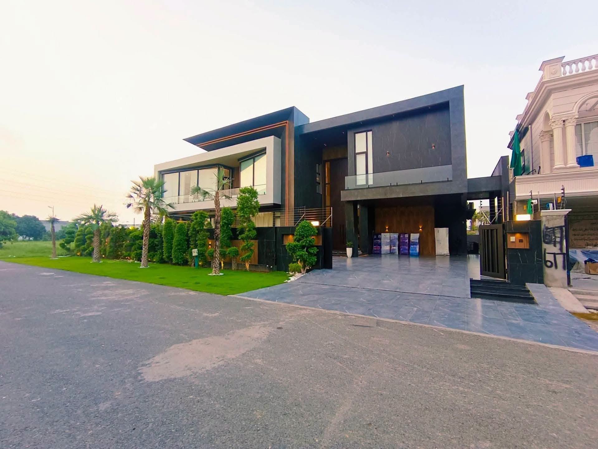 2 Kanal House for Sale in DHA Lahore Phase 6