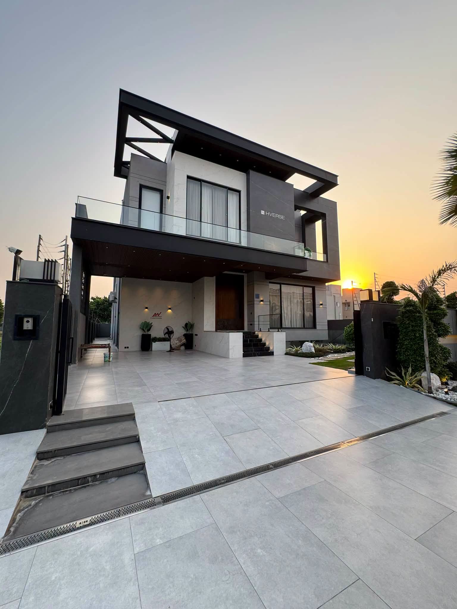 1 Kanal Fully Furnished House DHA Lahore - front elevation