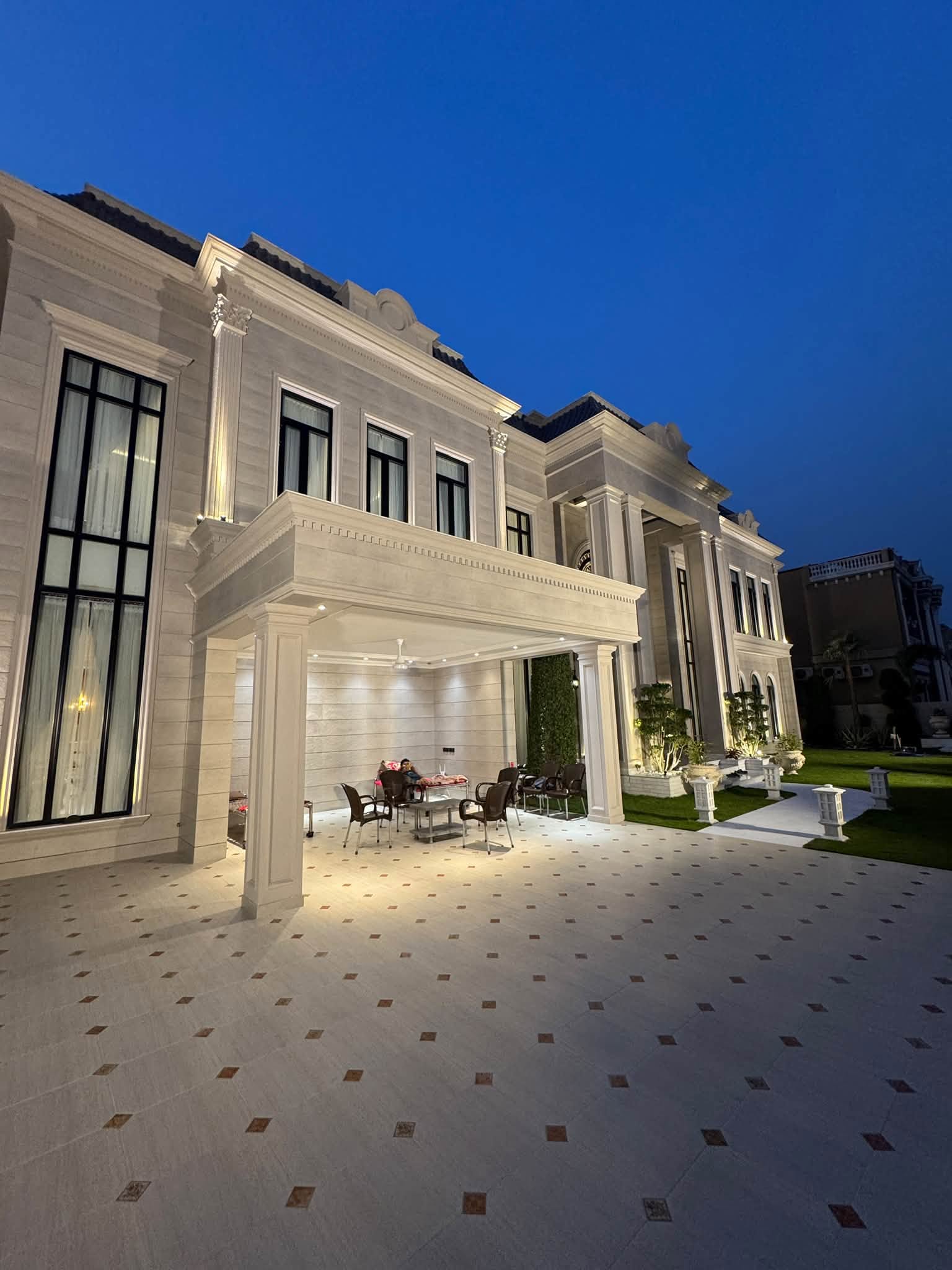 2 Kanal fully furnished house for sale in DHA Phase 6 Block D Lahore - Front elevation at night